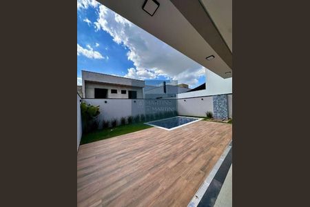 1_photo/94cf2524a7.2f15d505e37c7ac5-ATLAS-00c4a3c5-82ac-40ab-bc02-c19cac6d30c2.jpg de casa à venda com 3 quartos, 200m² em Jardim Ermida I, Jundiaí