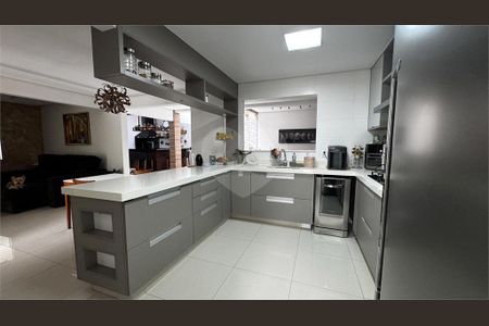 11_photo/94cf25388f.7c3eaa35056cf8aa-ATLAS-ea53a3c4-e5b9-4cac-bb8c-3c16c6b71ee8.jpg de casa à venda com 4 quartos, 240m² em Jardim Ermida I, Jundiaí