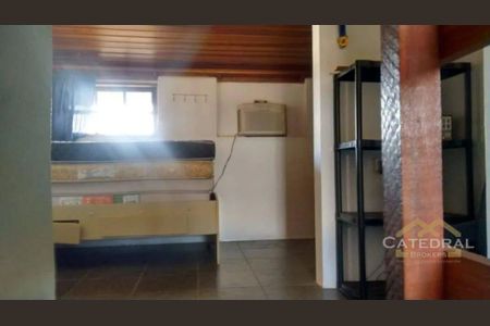18_photo/94cf253d65.9fde2b1beaf38236-ATLAS-ad26f7c5-9ece-4ed8-8351-daddf6927246.jpg de casa à venda com 2 quartos, 110m² em Parque Eloy Chaves, Jundiaí