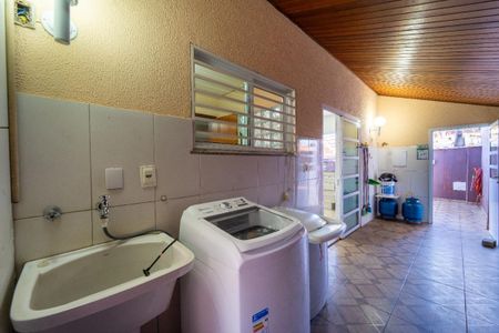 3_photo/94cf253e2b.52c7aa5b7c5e7aa0-ATLAS-192207b4-507a-430d-a1b8-3c2ab5cf8fac.jpg de casa à venda com 4 quartos, 145m² em Parque Residencial Eloy Chaves, Jundiaí