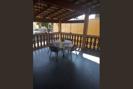 7_photo/94cf253ed1.0dba02f6e03a3679-ATLAS-79c2c2f2-7e69-4cbb-b981-a3353dc38efa.jpg de casa à venda com 3 quartos, 133m² em Jardim Ermida II, Jundiaí