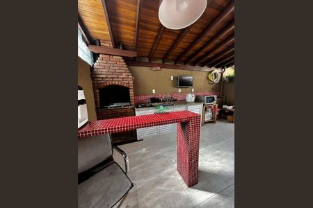 2_photo/94cf2593dd.d2ba62edab9b16b6-ATLAS-cffc7ad9-1d93-43d7-badf-59fb63ba7c5b.jpg de casa à venda com 3 quartos, 82m² em Jardim Shangai, Jundiaí