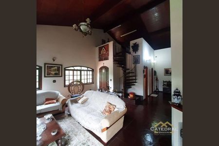 16_photo/94cf25a553.9fde2b1beaf38236-ATLAS-ef1fb519-5e1d-43b7-b6ba-8568982d875a.jpg de casa à venda com 2 quartos, 400m² em Vila Alvorada, Jundiaí
