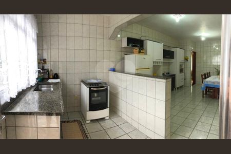 2_photo/94cf25bbab.b7afec13c8c84584-ATLAS-12656162-9362-42e0-8af5-ada0a740eda3.jpg de casa à venda com 3 quartos, 160m² em Jardim Guanabara, Jundiaí