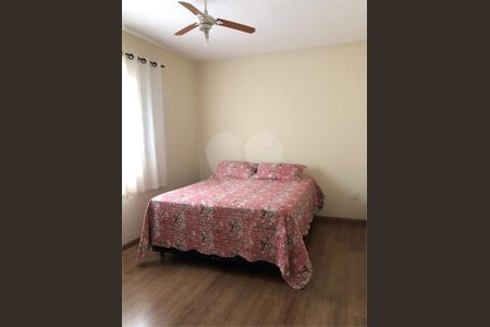 6_photo/94cf25bbab.b7afec13c8c84584-ATLAS-7dc77ed0-1dec-4fae-bdf1-f8e349efe38c.jpg de casa à venda com 3 quartos, 160m² em Jardim Guanabara, Jundiaí