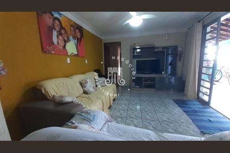 4_photo/94cf25bbb5.ae6c0d4ae2e822c2-ATLAS-367ab720-cbd9-4f27-8cf0-936f1ecaf8a7.jpg de casa à venda com 4 quartos, 124m² em Jardim Guanabara, Jundiaí