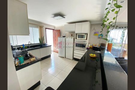 10_photo/94cf25c627.760d7ecec936a2b8-ATLAS-3fe8c534-7bd8-4bcb-ac96-273e54cf8ff0.jpg de casa à venda com 4 quartos, 358m² em Vila Nova Esperia, Jundiaí