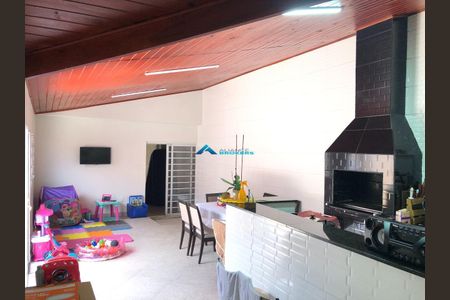 10_photo/94cf25c7ad.a435c34c768ba767-ATLAS-aed9887f-2b66-458a-b37f-1aedda1d8055.jpg de casa à venda com 3 quartos, 210m² em Vila Nova Esperia, Jundiaí