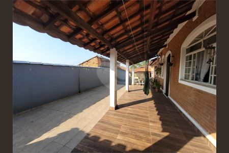18_photo/94cf25c7b5.f14d7a494a64fc38-ATLAS-1361a3d7-1a47-4d89-8f12-dfe27f527af6.jpg de casa à venda com 3 quartos, 204m² em Vila Nova Esperia, Jundiaí