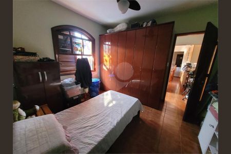 4_photo/94cf25c7b5.f14d7a494a64fc38-ATLAS-fe569584-80d0-4299-8d01-e19c9424b08f.jpg de casa à venda com 3 quartos, 204m² em Vila Nova Esperia, Jundiaí
