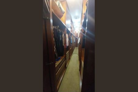 9_photo/94cf25c7d5.786c4abf0a136510-ATLAS-95a867ea-1f7e-4ccf-9bc0-d4eb590e6fa4.jpg de casa à venda com 3 quartos, 360m² em Vila Nova Esperia, Jundiaí