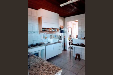 30_photo/94cf25c89d.0e5883cd31689f99-ATLAS-78faff07-efd0-45a3-b9d1-cf4eb6e60be9.jpg de casa à venda com 3 quartos, 229m² em Vila Nova Esperia, Jundiaí