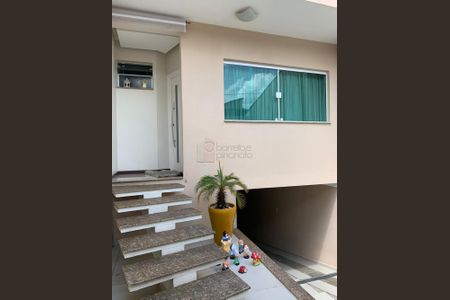 10_photo/94cf25c8df.96458e673c4e6a1a-ATLAS-d997e967-fd91-4eea-8128-07c3bf5e6def.jpg de casa à venda com 3 quartos, 225m² em Vila Nova Esperia, Jundiaí