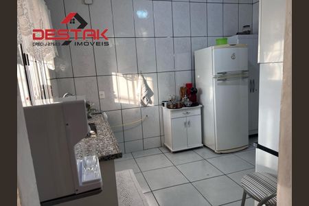 11_photo/94cf25c919.adfe693aa2b53e17-ATLAS-c4434c9a-3ff1-4323-b2b8-de1f36e4ecda.jpg de casa à venda com 4 quartos, 203m² em Vila Nova Esperia, Jundiaí
