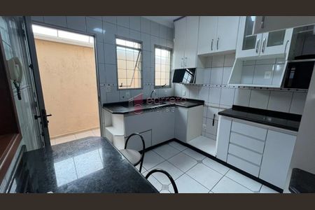 3_photo/94cf25cafd.751bca41ac608a7d-ATLAS-d853352b-cfe3-463d-9d8e-375816fa5ce2.jpg de casa para alugar com 3 quartos, 153m² em Horto Santo Antonio, Jundiaí