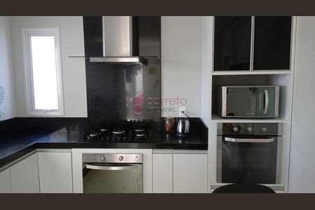 4_photo/94cf25cb0f.f6ee4f8dca2fb9c7-ATLAS-6bca7134-0c71-42e7-a9fa-4b1ced5d4c78.jpg de casa à venda com 4 quartos, 282m² em Horto Santo Antonio, Jundiaí