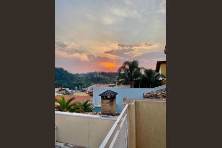 3_photo/94cf25cb17.0176ad22bcbf6d3f-ATLAS-6d469a03-e73d-4e26-b487-494b12fe9c13.jpg de casa à venda com 3 quartos, 205m² em Horto Santo Antonio, Jundiaí