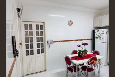 6_photo/94cf25ccab.9fde2b1beaf38236-ATLAS-c9aef45f-dad0-4b49-8373-889023799d27.jpg de casa à venda com 3 quartos, 224m² em Horto Santo Antonio, Jundiaí