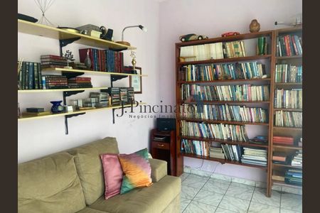 12_photo/94cf25cd99.5b63f18bcccc212e-ATLAS-1c43e0db-9ad4-498b-8680-5a1f1a32dcfd.jpg de casa à venda com 2 quartos, 209m² em Parque Brasilia, Jundiaí