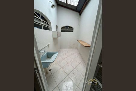 7_photo/94cf25cdff.9fde2b1beaf38236-ATLAS-2bf57e02-4659-447f-94c7-9cd9204bad6d.jpg de casa à venda com 5 quartos, 202m² em Jardim Planalto, Jundiaí