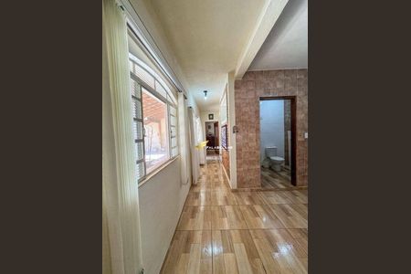 5_photo/94cf25d02f.c30a80c5aecf71df-ATLAS-4687bbe9-3b6e-4f66-8ba2-4aff0b63d4b8.jpg de casa à venda com 2 quartos, 183m² em Retiro, Jundiaí