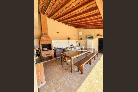 11_photo/94cf25d02f.c30a80c5aecf71df-ATLAS-63e4373c-9b80-43d0-829f-73d3e2ae23dd.jpg de casa à venda com 2 quartos, 183m² em Retiro, Jundiaí