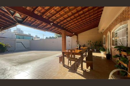 4_photo/94cf25d1af.3e1b4b7d4b39a1bc-ATLAS-2b2863ac-5f95-4e35-ae8a-3079e2c2268c.jpg de casa à venda com 2 quartos, 183m² em Vila das Hortencias, Jundiaí