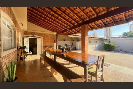 6_photo/94cf25d1af.3e1b4b7d4b39a1bc-ATLAS-38a31f5c-6791-4c1f-9e8b-215cbe3e95d7.jpg de casa à venda com 2 quartos, 183m² em Vila das Hortencias, Jundiaí