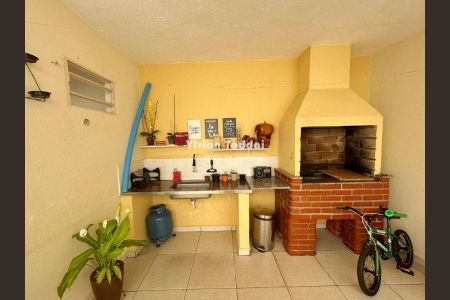 18_photo/94cf25d263.fe96b63aec789ef1-ATLAS-a8361bce-80b7-4258-9cbd-c0e81e20238d.jpg de casa à venda com 3 quartos, 250m² em Jardim Planalto, Jundiaí