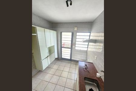 5_photo/94cf25d27f.dfdf3a77207432af-ATLAS-940daa45-80a1-44fe-b2e1-a6843ddebcc6.jpg de casa à venda com 3 quartos, 120m² em Jardim Planalto, Jundiaí