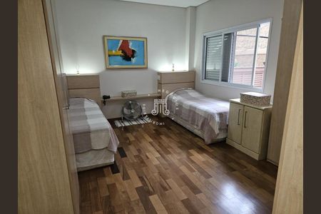 17_photo/94cf25d2cf.8a734c1c2a3b006e-ATLAS-c7a0e348-bad4-4a72-b9cd-cf39fb4efcbd.jpg de casa de condomínio à venda com 4 quartos, 606m² em Vila Alvorada, Jundiaí