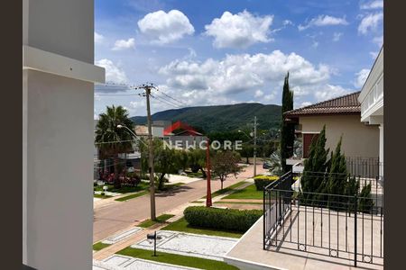 43_photo/94cf25d2df.93b8fa184532727f-ATLAS-dd4fc28f-589c-4036-896d-a6407f8cee15.jpg de casa à venda com 4 quartos, 300m² em Vila Alvorada, Jundiaí