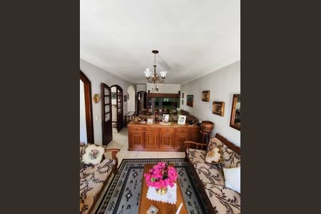 5_photo/94cf25d579.80f556f331b331af-ATLAS-236b4e99-9af9-47ed-91c9-5940ddf962a0.jpg de casa à venda com 3 quartos, 221m² em Retiro, Jundiaí