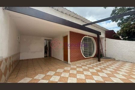 5_photo/94cf25d5fb.7954feb32d1ae247-ATLAS-482a827f-cf5f-452a-bce0-3f72eed77cf7.jpg de casa para alugar com 4 quartos, 120m² em Vila Maria Luiza, Jundiaí