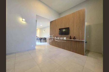 2_photo/94cf25d8e5.ec45c5915be217bb-ATLAS-81bfca95-136e-4e29-ab4e-cce6d2b5a9a0.jpg de casa à venda com 3 quartos, 134m² em Cidade Luíza, Jundiaí