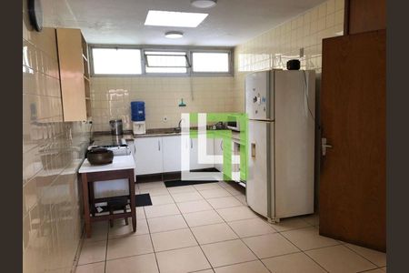 15_photo/94cf25d99d.93b8fa184532727f-ATLAS-3d8cff0d-97d9-4f74-acf8-9d4c583f22eb.jpg de casa à venda com 5 quartos, 376m² em Cidade Luíza, Jundiaí