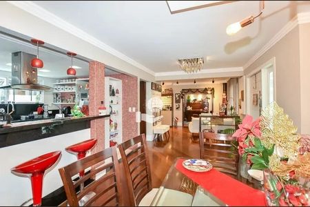 2_photo/94cf25dec5.e9bc35269128f7e8-ATLAS-6e5fefba-c5f7-423a-9f78-a0e398c9b8ae.jpg de casa à venda com 3 quartos, 230m² em Vila Formosa, Jundiaí