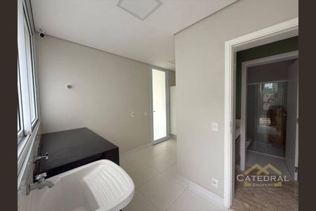 53_photo/94cf25e711.9fde2b1beaf38236-ATLAS-cdc9186d-2ca5-4d10-b0ae-a8fee6fa7319.jpg de casa para alugar com 3 quartos, 310m² em Cidade Santos Dumont, Jundiaí