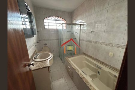 5_photo/94cf25ec3f.98a2f1197ddc2320-ATLAS-5b4886af-a224-45b9-b295-4011bb5a5f4b.jpg de casa para alugar com 4 quartos, 270m² em Jardim Torres Sao Jose, Jundiaí