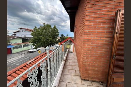 8_photo/94cf25ec3f.98a2f1197ddc2320-ATLAS-76a872d5-b4dc-4880-b9a8-0c80d2b776b4.jpg de casa para alugar com 4 quartos, 270m² em Jardim Torres Sao Jose, Jundiaí