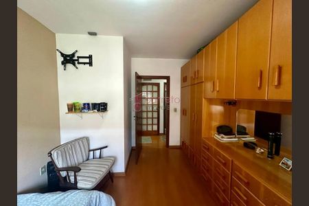 10_photo/94cf25ec59.c48b7c1e58d559fc-ATLAS-4364c858-da6c-4e47-aec7-360f71a692b6.jpg de casa à venda com 3 quartos, 140m² em Jardim Torres Sao Jose, Jundiaí