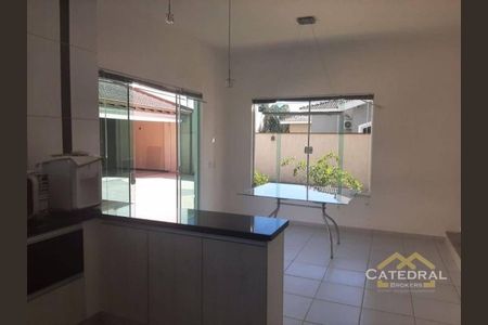 7_photo/94cf25fc69.9fde2b1beaf38236-ATLAS-6d424a4d-1b8c-40f9-a917-5c021d9f74de.jpg de casa à venda com 3 quartos, 439m² em Loteamento Portal do Paraiso, Jundiaí