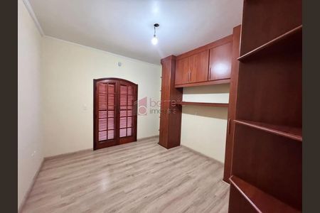 4_photo/94cf260ab7.d70948cd37f6cfc6-ATLAS-1d9df2fe-5cda-4af8-a4c6-df5470090f92.jpg de casa à venda com 4 quartos, 382m² em Jardim Florestal, Jundiaí