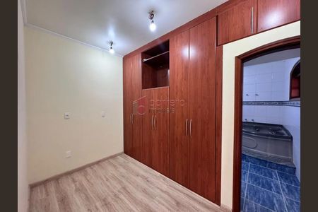 10_photo/94cf260ab7.d70948cd37f6cfc6-ATLAS-734bb0bc-e2c6-43f8-a60f-ed58a1cfdc50.jpg de casa à venda com 4 quartos, 382m² em Jardim Florestal, Jundiaí