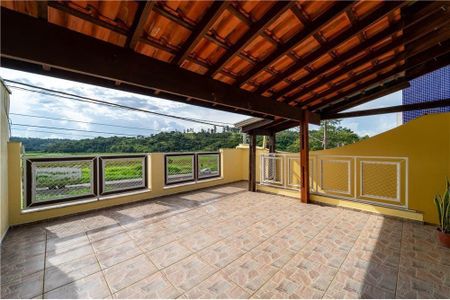 9_photo/94cf263a3f.3faa1895dd9a36aa-ATLAS-19b889d1-5e1f-48fa-b199-805a5d2b8c1a.jpg de casa à venda com 2 quartos, 164m² em Parque Sao Luiz, Jundiaí