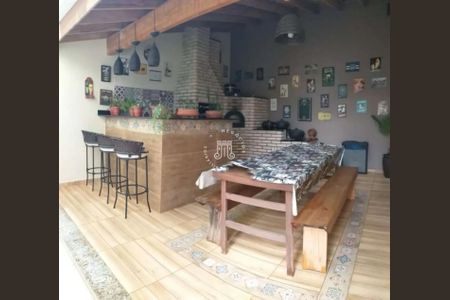 6_photo/94cf26487d.4bfb7d22c1a5ae41-ATLAS-4ce76c60-db3c-4b2c-8a3d-f77fec6ee2ba.jpg de casa à venda com 3 quartos, 203m² em Jardim Tarumã, Jundiaí