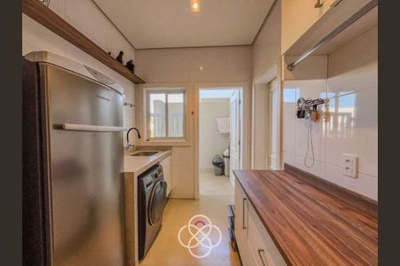 6_photo/94cf264993.e6f02a1e96aef2b1-ATLAS-1a9c7f71-ff92-48a2-a04e-bb14f9a2931f.jpg de casa à venda com 4 quartos, 430m² em Terras de São Carlos, Jundiaí