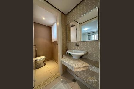 4_photo/94cf264ca1.9fde2b1beaf38236-ATLAS-cdcb7bc6-be1a-42cf-9b94-7d217c58dad1.jpg de casa à venda com 5 quartos, 672m² em Vale Azul, Jundiaí