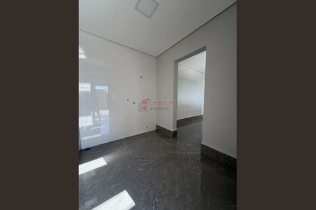 4_photo/94cf26598f.a9fe67ee86852afe-ATLAS-502a6137-b2fc-4567-a1c9-e99b8ca8e558.jpg de casa à venda com 3 quartos, 245m² em Vila Rio Branco, Jundiaí