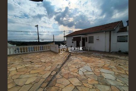 25_photo/94cf265b1b.a15f321e408d66f6-ATLAS-526200ef-97a1-431a-b7e1-4cd4f3ab77d9.jpg de casa à venda com 6 quartos, 200m² em Jardim Tarumã, Jundiaí